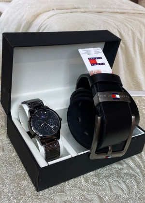 Подарочный набор часы, ремень и коробка 1602658