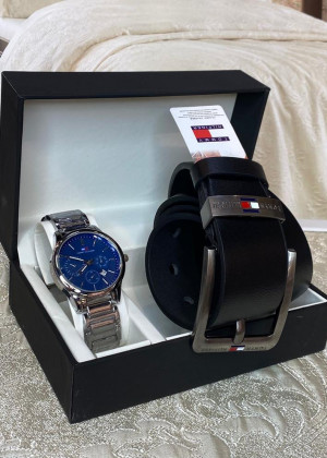 Подарочный набор часы, ремень и коробка 1602659