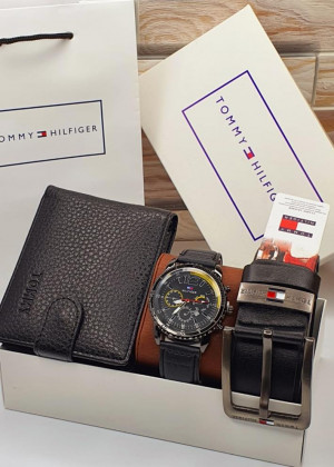 Подарочный набор часы, ремень, кошелёк  и коробка 1603735