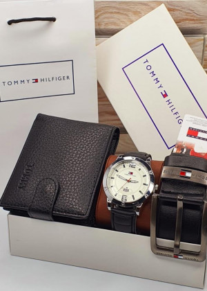 Подарочный набор часы, ремень, кошелёк  и коробка 1603736