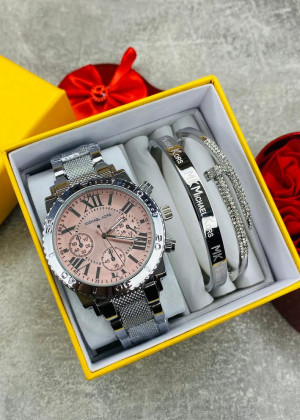 Подарочный набор часы, 2 браслета и коробка 1675271