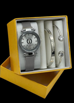 Подарочный набор часы, 2 браслета и коробка 1762136