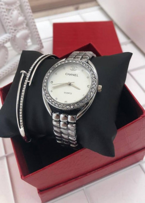 Подарочный набор для женщин часы, браслет + коробка 2104998