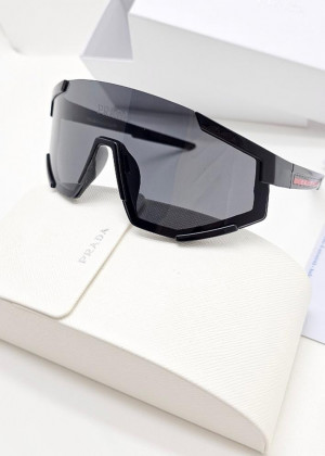 Набор солнцезащитные очки, коробка, чехол + салфетки 2128802