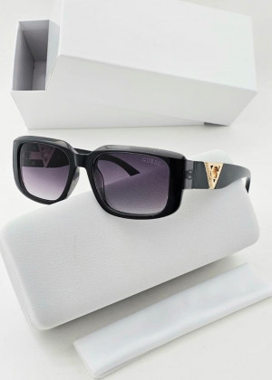 Набор солнцезащитные очки, коробка, чехол + салфетки 2143891