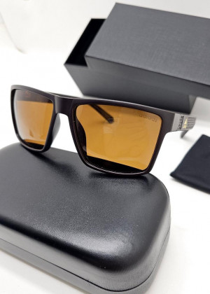 Набор солнцезащитные очки, коробка, чехол + салфетки 2146531