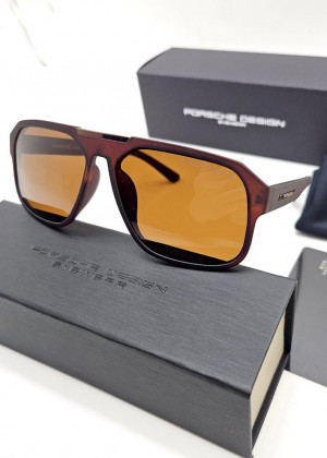 Набор мужские солнцезащитные очки, коробка, чехол + салфетки 2159370
