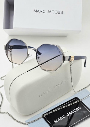 Набор женские солнцезащитные очки, коробка, чехол + салфетки 2161453