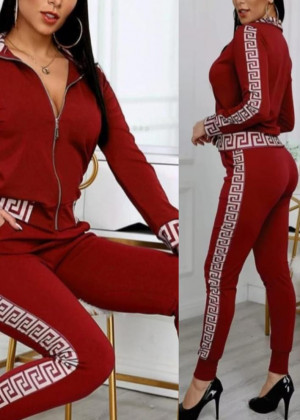 Костюм (ветровка и брюки) 2298461