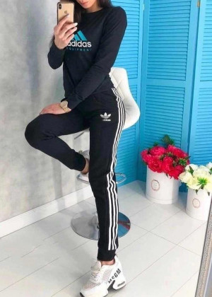 Спортивный костюм 2300926