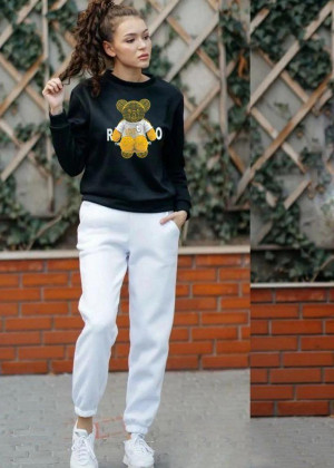 Спортивный костюм 2337890