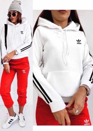 Спортивный костюм 2337895