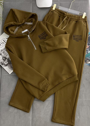 Спортивный костюм 2340441