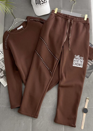 Спортивный костюм 2340443