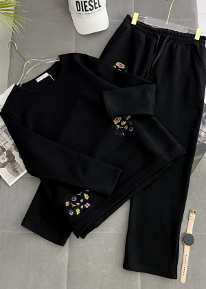 Спортивный костюм 2340454