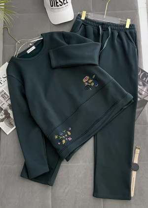 Спортивный костюм 2340456