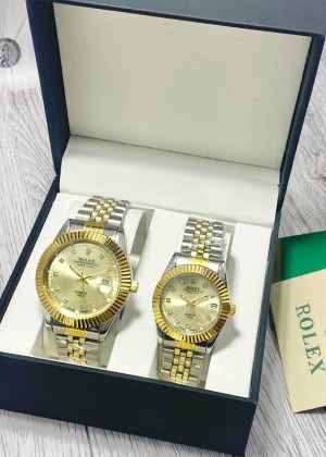 Подарочный набор часы для мужчин и для женщин + коробка 2340932