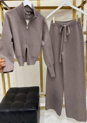 Спортивный костюм 2343833