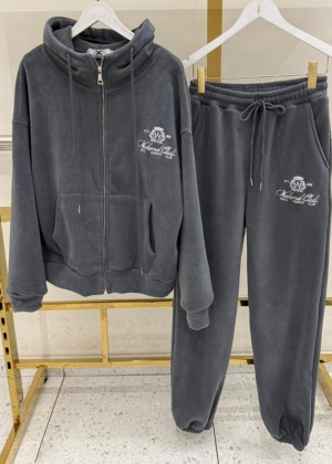 Спортивный костюм 2343840