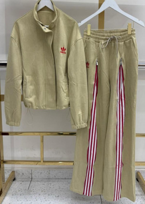 Спортивный костюм 2343871