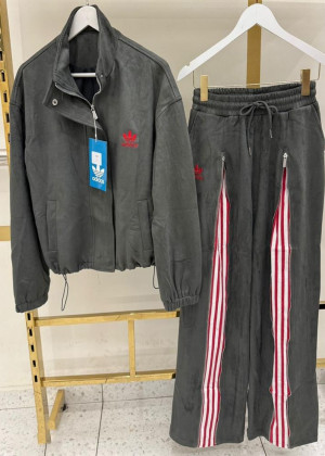 Спортивный костюм 2343872