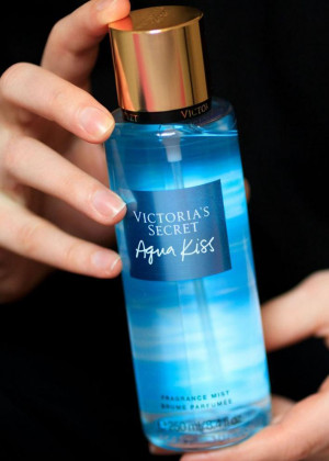 Парфюмированный спрей для тела 250мл 2345539