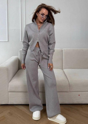 Спортивный костюм 2349497