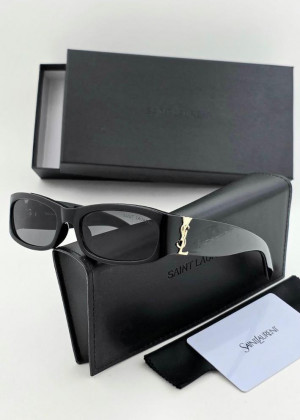 Набор женские солнцезащитные очки, коробка, чехол + салфетки 2350061