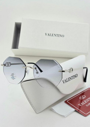 Набор женские солнцезащитные очки, коробка, чехол + салфетки 2350174