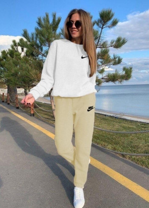 Спортивный костюм 2350383