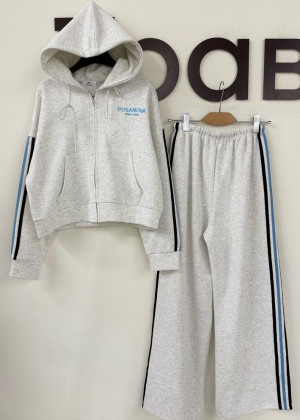 Спортивный костюм 2351473