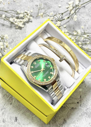 Подарочный набор для женщин часы, 2 браслета + коробка 2351822
