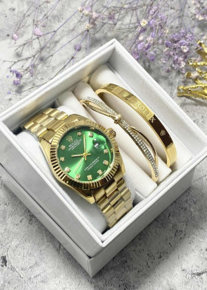 Подарочный набор для женщин часы, 2 браслета + коробка 2351889