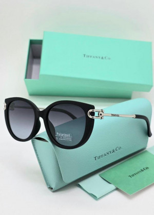 Набор женские солнцезащитные очки, коробка, чехол + салфетки 2356501