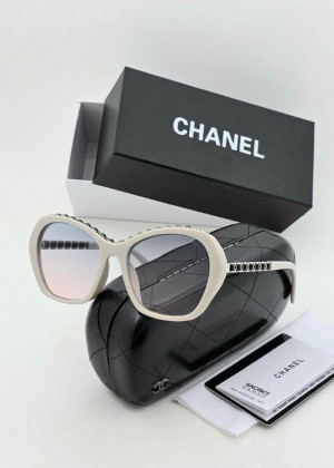 Набор женские солнцезащитные очки, коробка, чехол + салфетки 2356546