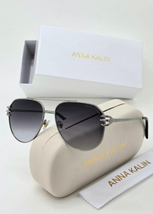 Набор женские солнцезащитные очки, коробка, чехол + салфетки 2356553