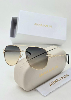 Набор женские солнцезащитные очки, коробка, чехол + салфетки 2356555