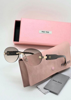 Набор женские солнцезащитные очки, коробка, чехол + салфетки 2356577