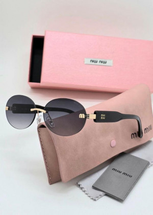 Набор женские солнцезащитные очки, коробка, чехол + салфетки 2356580