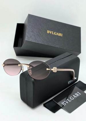 Набор женские солнцезащитные очки, коробка, чехол + салфетки 2356608