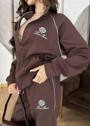 Спортивный костюм 2356824