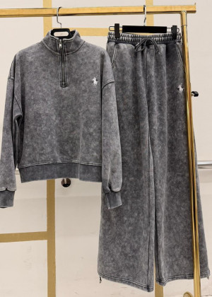 Спортивный костюм 2356893