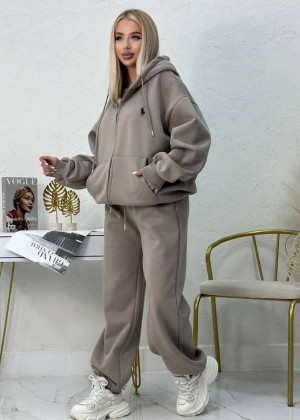 Спортивный костюм 2358177