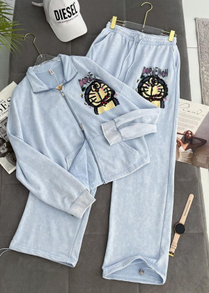 Спортивный костюм 2360529