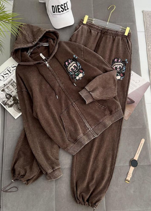 Спортивный костюм 2360537