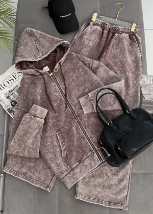 Спортивный костюм 2360543