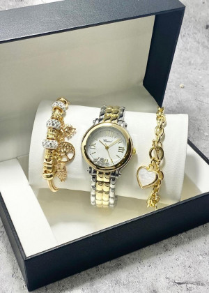 Подарочный набор для женщин часы, 2 браслета + коробка 2361495