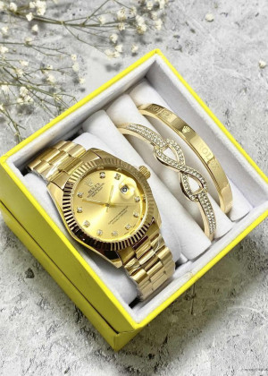 Подарочный набор для женщин часы, 2 браслета + коробка 2361543