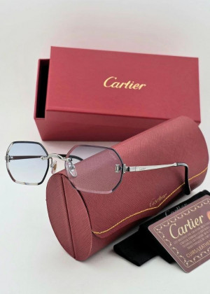 Набор женские солнцезащитные очки, коробка, чехол + салфетки 2362410