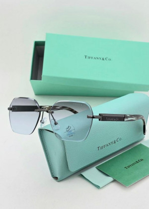 Набор женские солнцезащитные очки, коробка, чехол + салфетки 2362433